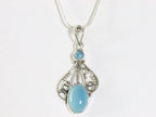 Opengewerkte zilveren hanger met blauwe chalcedoon aan ketting afbeelding 4