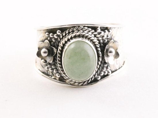 Bewerkte zilveren ring met groene aventurijn afbeelding 4