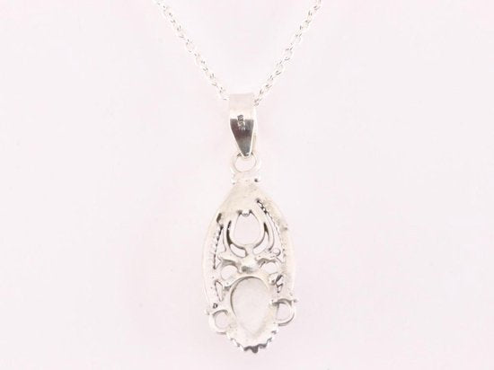 Fijne opengewerkte zilveren hanger met regenboog maansteen aan ketting afbeelding 3