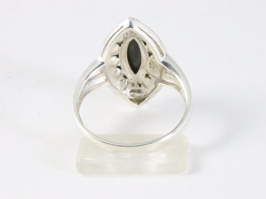Zilveren ring met onyx en marcasiet afbeelding 3