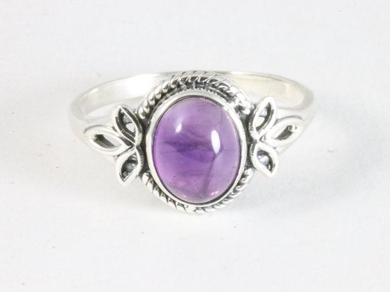 Fijne bewerkte zilveren ring met amethist afbeelding 4