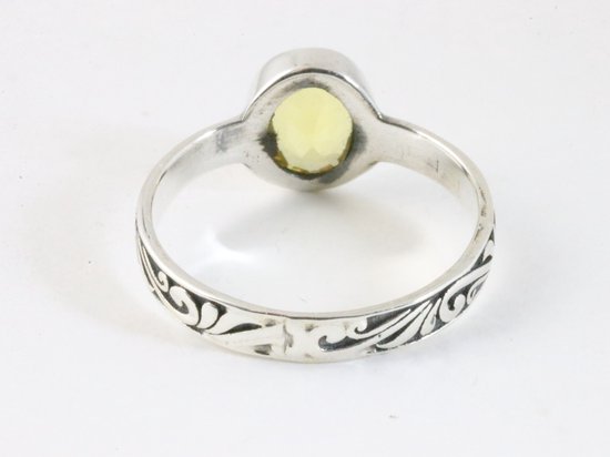 Fijne bewerkte zilveren ring met citrien afbeelding 3