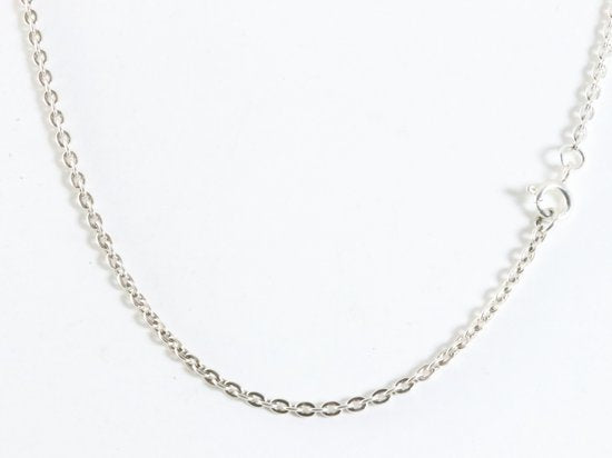 Ronde zilveren hanger met oneindige knoop aan ketting afbeelding 5