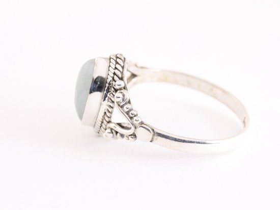 Fijne bewerkte zilveren ring met aquamarijn afbeelding 2