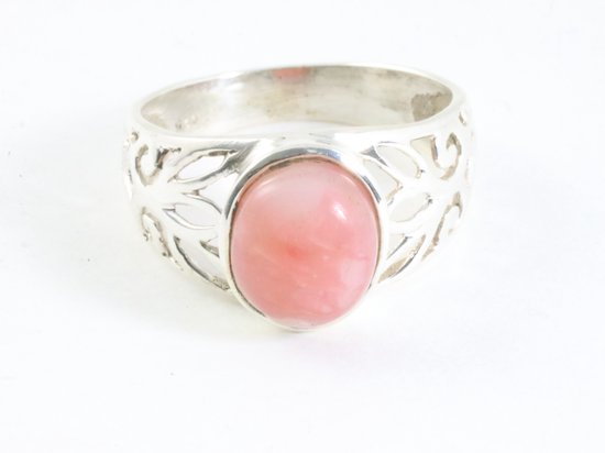 Opengewerkte zilveren ring met roze opaal afbeelding 4