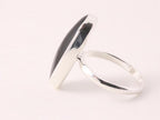 Langwerpige zilveren ring met onyx afbeelding 2