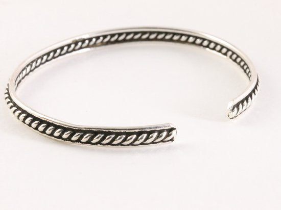 Fijne zilveren klemarmband met kabelpatroon afbeelding 3