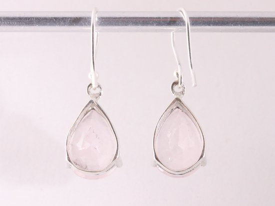 Zilveren oorbellen met rozenkwarts afbeelding 3