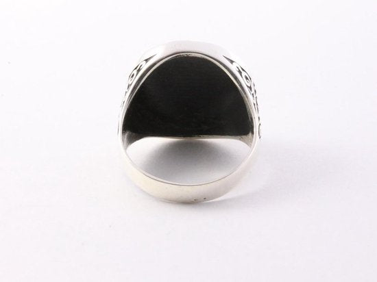 Ronde zilveren herenring met niëllo decoraties afbeelding 2