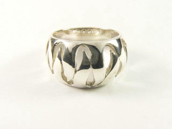 Opengewerkte zilveren ring afbeelding 2