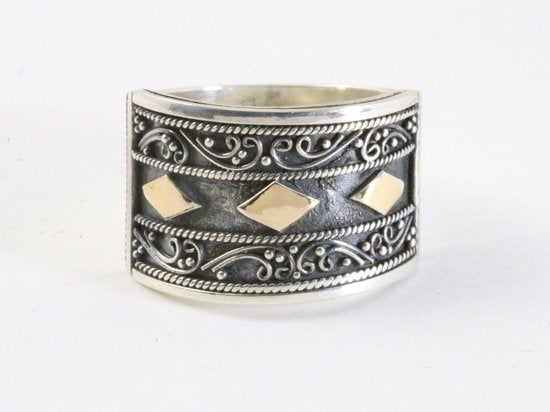 Traditionele bewerkte zilveren ring met 18k gouden decoraties afbeelding 4