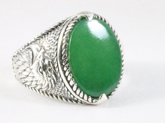 Zware bewerkte zilveren ring met jade afbeelding 1