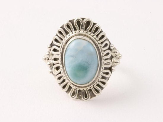 Bewerkte zilveren ring met larimar afbeelding 2