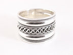 Brede zilveren ring met kruiskabelpatroon afbeelding 4