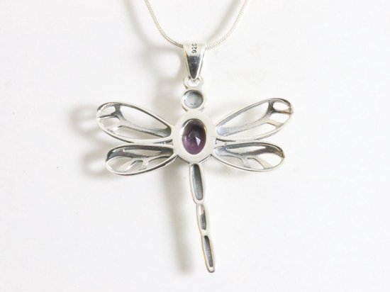 Opengewerkte zilveren libelle hanger met amethist aan ketting afbeelding 3