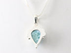 Bewerkte zilveren hanger met larimar aan ketting afbeelding 3