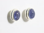 Fijne ovale zilveren oorstekers met tanzaniet afbeelding 1
