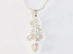 Langwerpige zilveren hanger met rozenkwarts aan ketting afbeelding 4