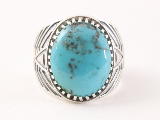 Zware bewerkte zilveren ring met Arizona turkoois afbeelding 4