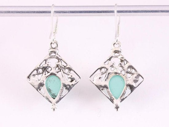 Opengewerkte zilveren oorbellen met aqua chalcedoon afbeelding 3