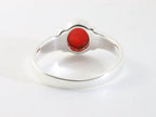 Fijne hoogglans zilveren ring met rode koraal steen afbeelding 3