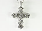 Grote opengewerkte zilveren kruishanger aan ketting afbeelding 4