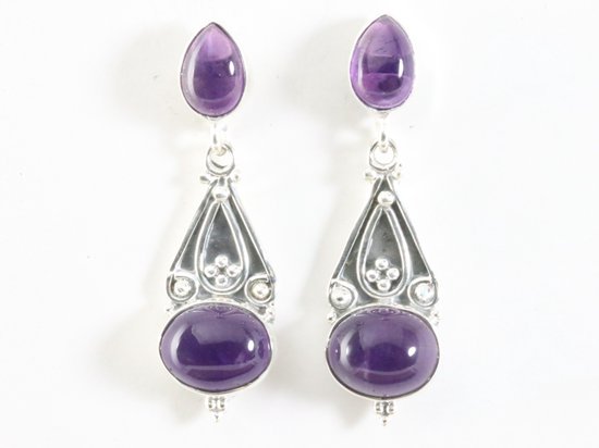 Lange bewerkte zilveren oorstekers met amethist afbeelding 3