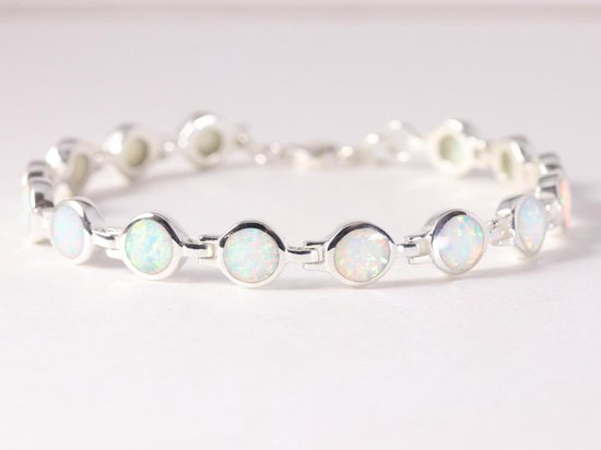 Hoogglans zilveren armband met welo opaal afbeelding 1