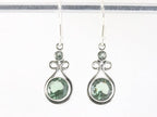 Opengewerkte zilveren oorbellen met groene amethist afbeelding 4
