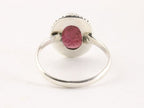 Bewerkte ovale zilveren ring met granaat afbeelding 3