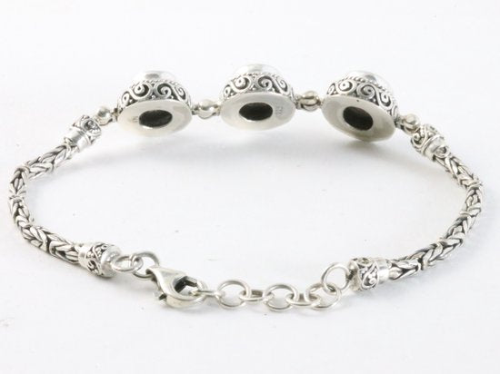 Traditionele bewerkte zilveren armband met welo opaal en koningsschakels afbeelding 3