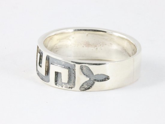 Zware zilveren ring met Grieks motief afbeelding 2