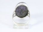 Grote ovale zilveren ring met paarse purpuriet afbeelding 3