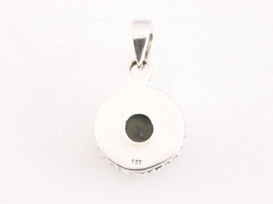 Fijne bewerkte ronde zilveren hanger met jade afbeelding 3