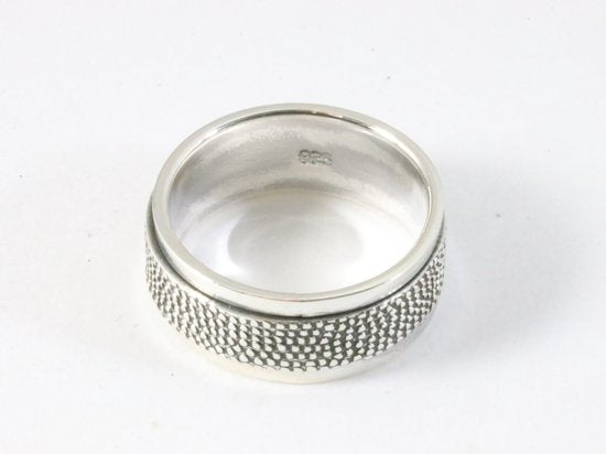 Fijn bewerkte zilveren geluksring afbeelding 2