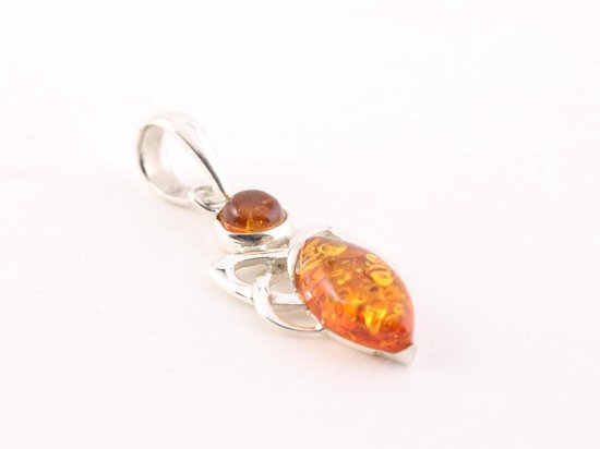 Fijne zilveren hanger met amber aan ketting afbeelding 2