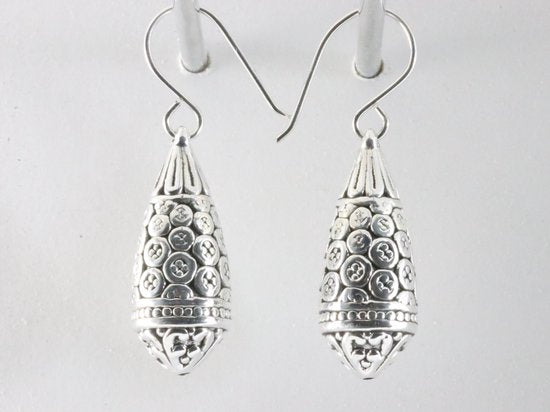 Traditionele bewerkte zilveren pegel oorbellen afbeelding 2