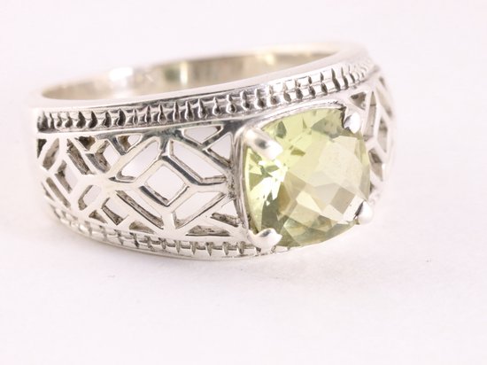 Opengewerkte zilveren ring met lemonkwarts afbeelding 1