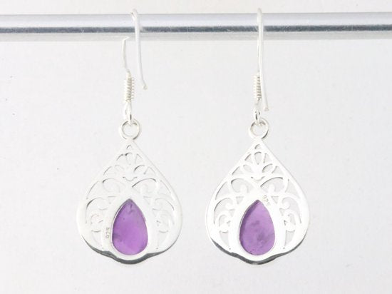 Opengewerkte zilveren oorbellen met amethist afbeelding 3