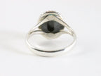 Bewerkte zilveren ring met onyx afbeelding 3