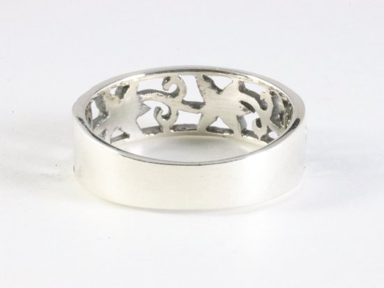 Fijne opengewerkte zilveren ring met bloemen patroon afbeelding 3