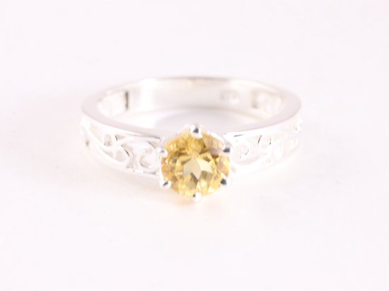 Fijne opengewerkte zilveren ring met citrien afbeelding 4