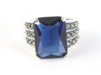 Zware zilveren ring met blauwe saffier en marcasiet afbeelding 4