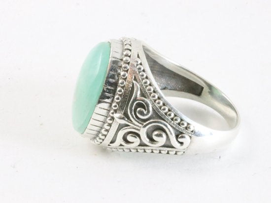 Zware bewerkte zilveren ring met groene amazoniet afbeelding 2