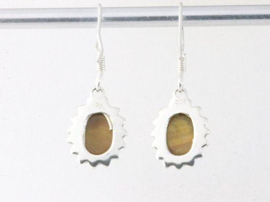 Fijne bewerkte zilveren oorbellen met tijgeroog afbeelding 3