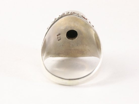 Bewerkte zilveren ring met Tibetaanse turkoois afbeelding 3