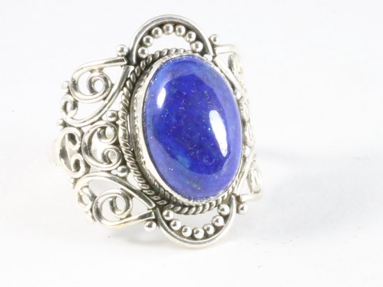 Opengewerkte zilveren ring met lapis lazuli afbeelding 1