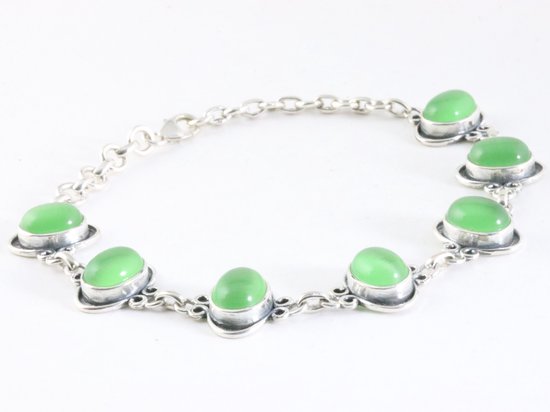 Bewerkte zilveren armband met groene olijf opaal afbeelding 2