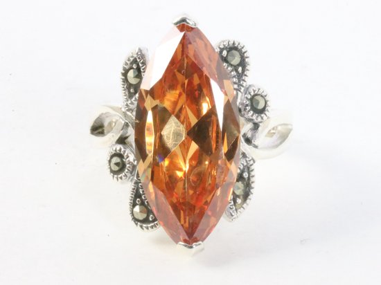 Zware zilveren ring met champagne kwarts en marcasiet afbeelding 4