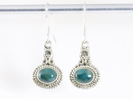 Bewerkte zilveren oorbellen met apatiet afbeelding 4